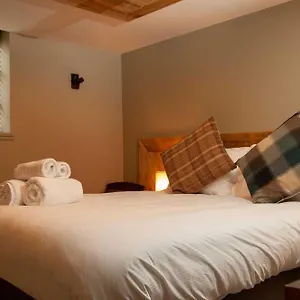 https://the-wiremill-sleep-boutique.brighton-hotels-england.com